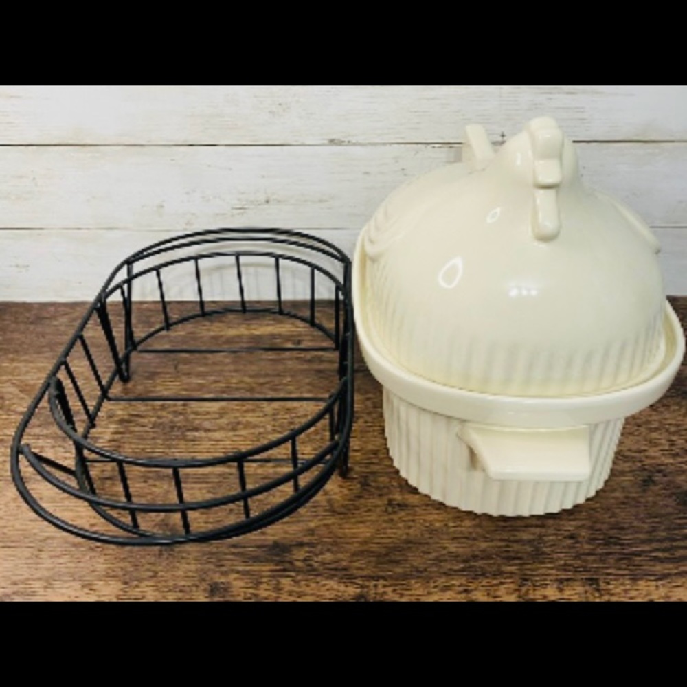 Temptations Rooster Ovenware with Rack - Picture 3 of 5